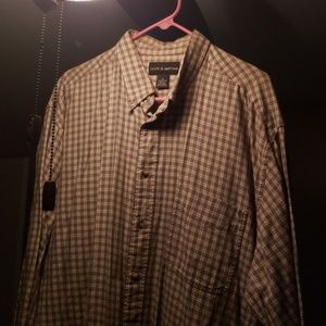 Men's button down dress or casual shirt